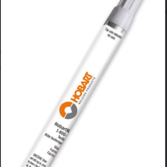 Hobart Welding Products White Industrial Paint Marker Pen # 770222
Valve action - Picture 4 of 6